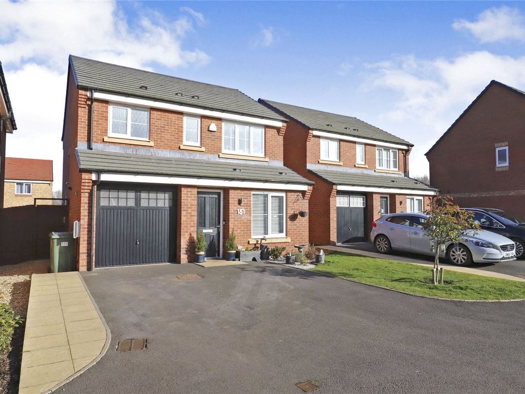 3 bed detached house for sale in Stone Drive, Shifnal, Shropshire TF11, £334,950
