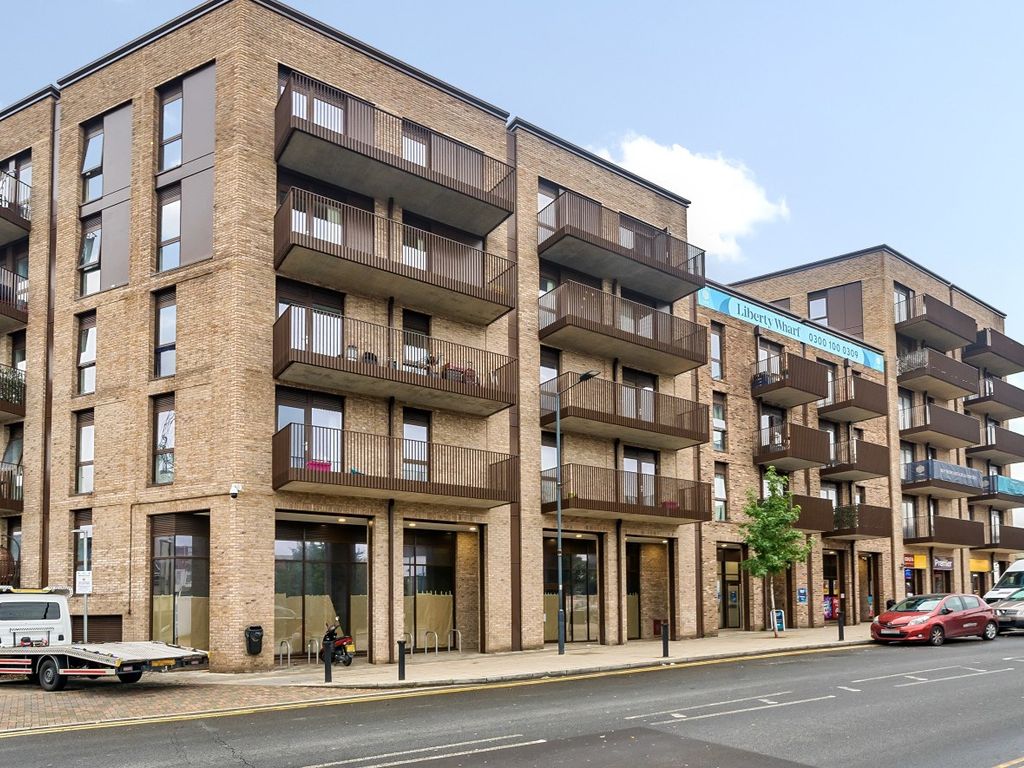 2 bed flat for sale in Waterfront Heights, 152A Mount Pleasant, Wembley HA0, £291,000