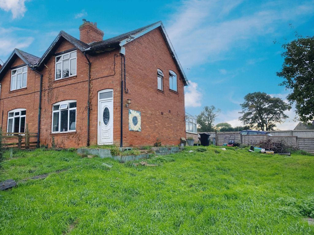 3 bed semi-detached house for sale in Moreleys Lane, Corby Glen, Grantham NG33, £180,000