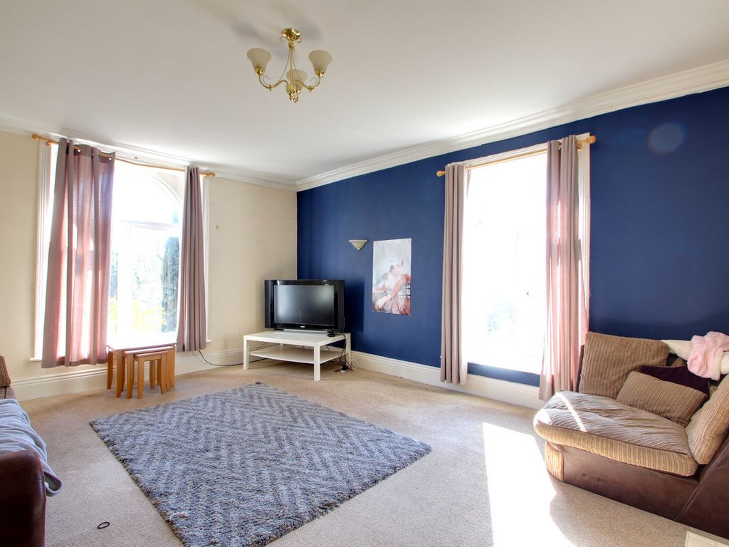 2 bed flat to rent in Ripon Road, Pateley Bridge HG3, £695 pcm
