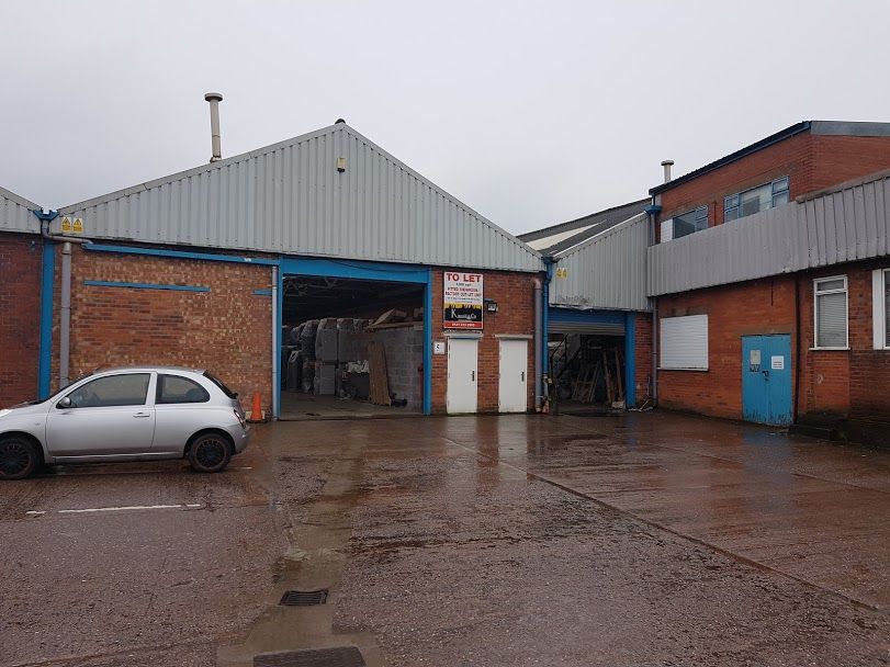 Industrial to let in Delta Trading Estate, Wolverhampton WV2, £18,000 pa
