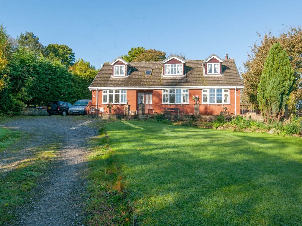5 bed property for sale in Top Road Hardwick Wood, Wingerworth S42, £799,950