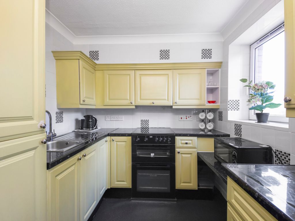 1 bed flat for sale in 1/44 Mount Grange, Homeross House, The Grange, Edinburgh EH9, £130,000