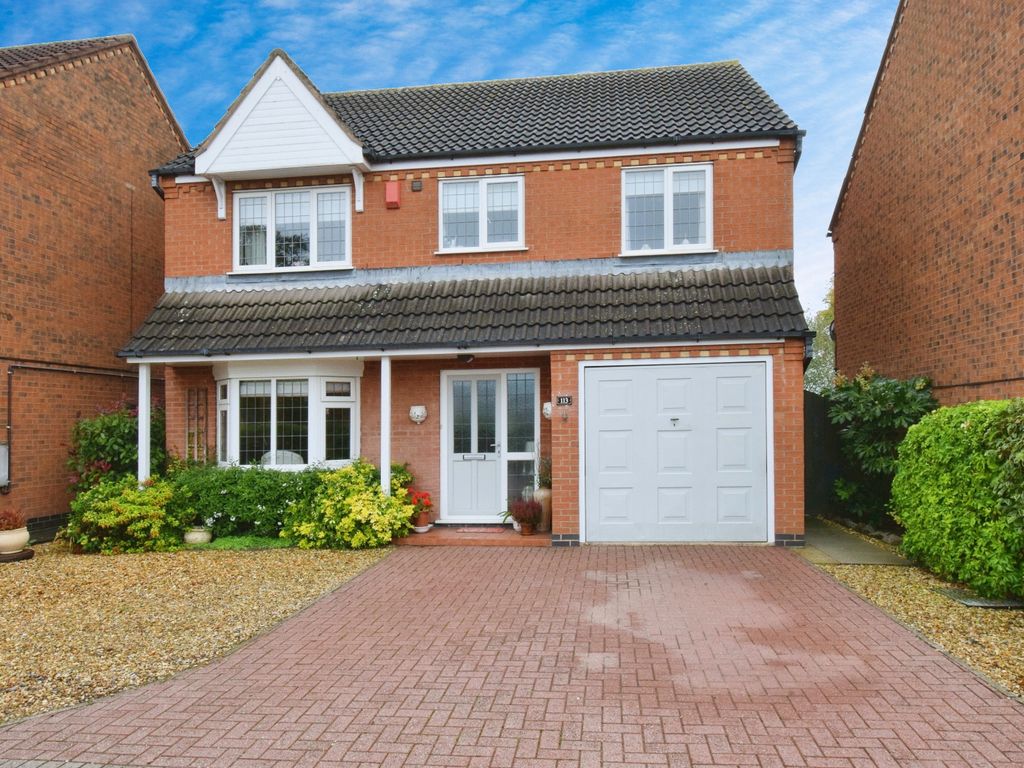 4 bed detached house for sale in Leicester Road, Fleckney, Leicester, Leicestershire LE8, £375,000