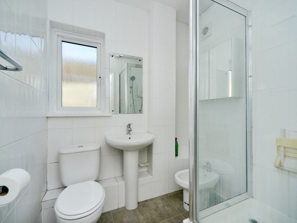 1 bed flat for sale in Bread Street, Brighton, East Sussex BN1, £130,000