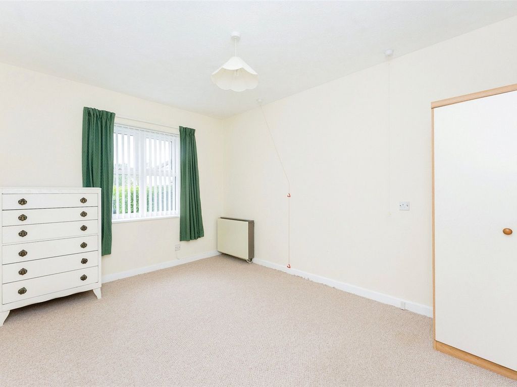 1 bed flat for sale in Tudor Court, Liverpool, Merseyside L19, £85,000