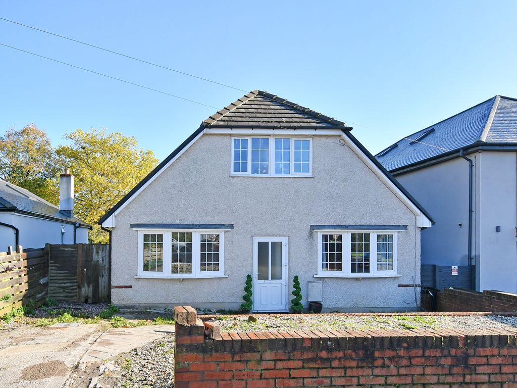 5 bed detached house for sale in Hutcliffe Wood Road, Beauchief S8, £449,500