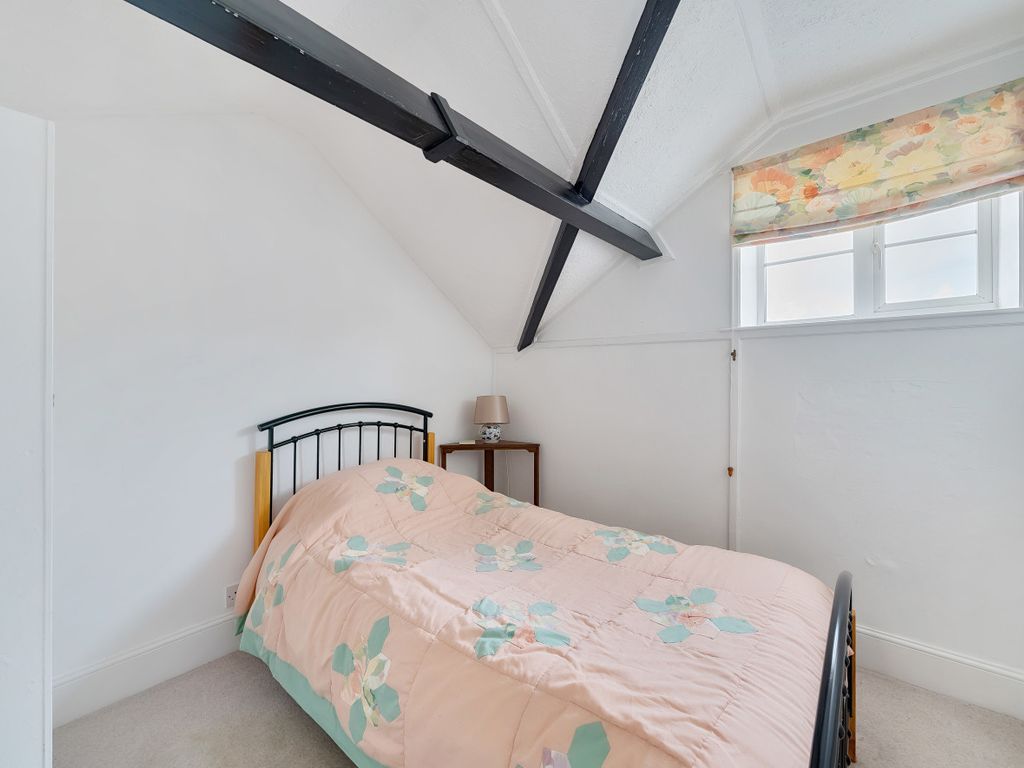 3 bed flat for sale in Briton Street, Bampton, Tiverton EX16, £295,000