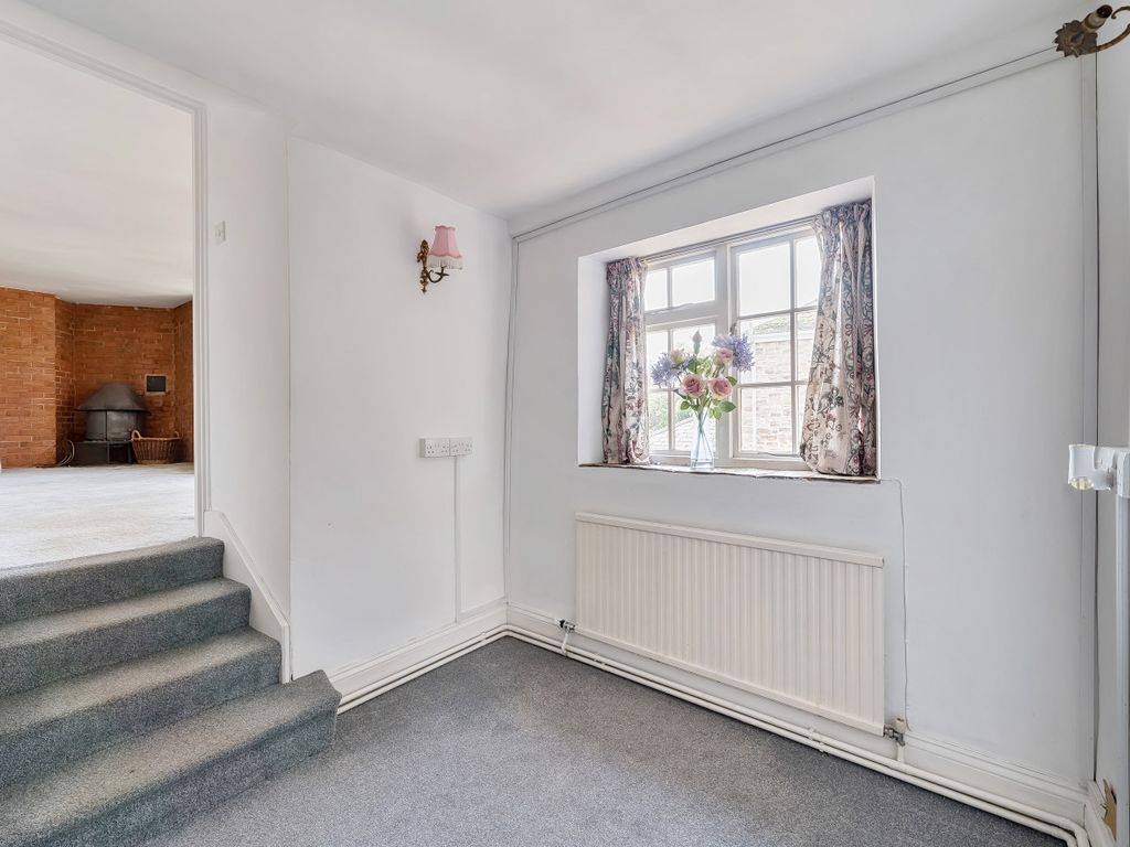 3 bed flat for sale in Briton Street, Bampton, Tiverton EX16, £295,000