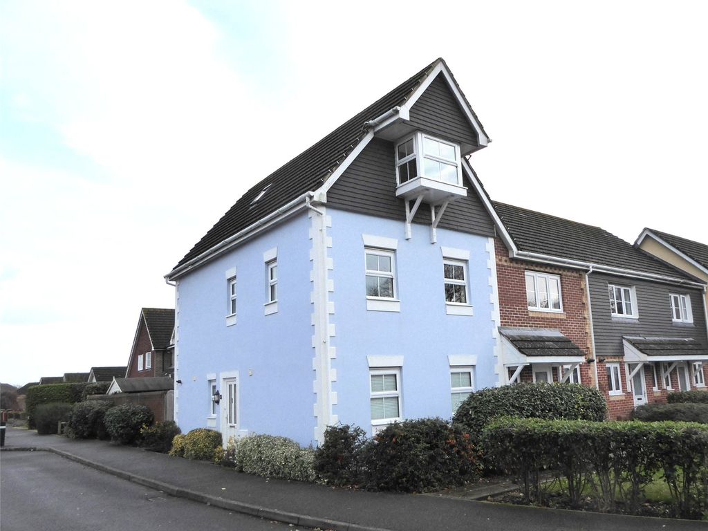 3 bed end terrace house for sale in Sadlers Walk, Emsworth, West Sussex PO10, £545,000