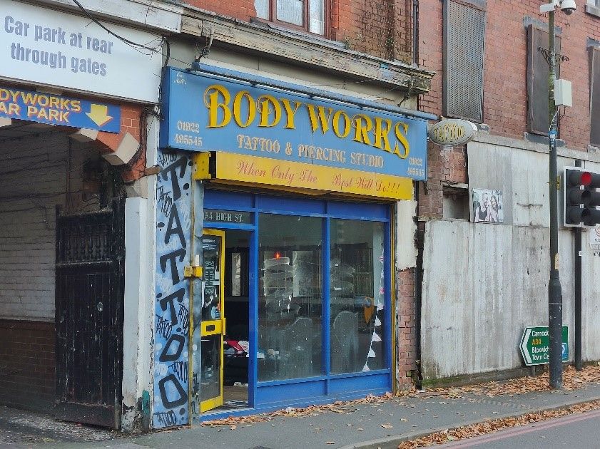 Retail premises to let in High Street, Bloxwich, Walsall WS3, £10,000 pa