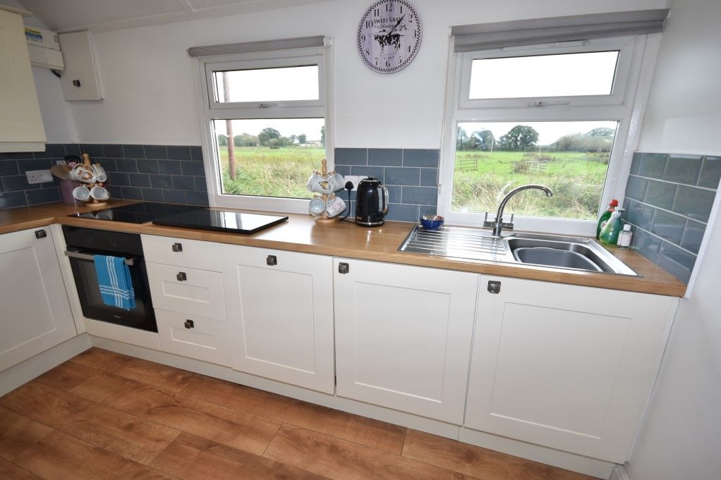 3 bed detached house for sale in Riverside, Repps With Bastwick NR29, £395,000