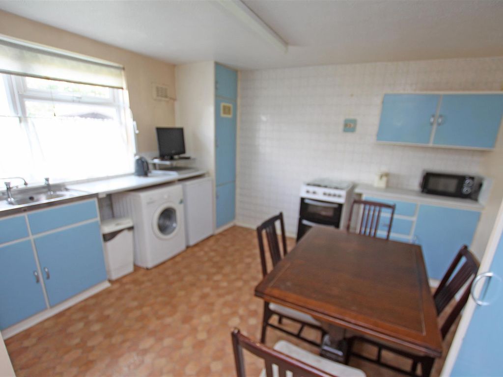 3 bed end terrace house for sale in Craigmoor Avenue, Bournemouth BH8, £275,000