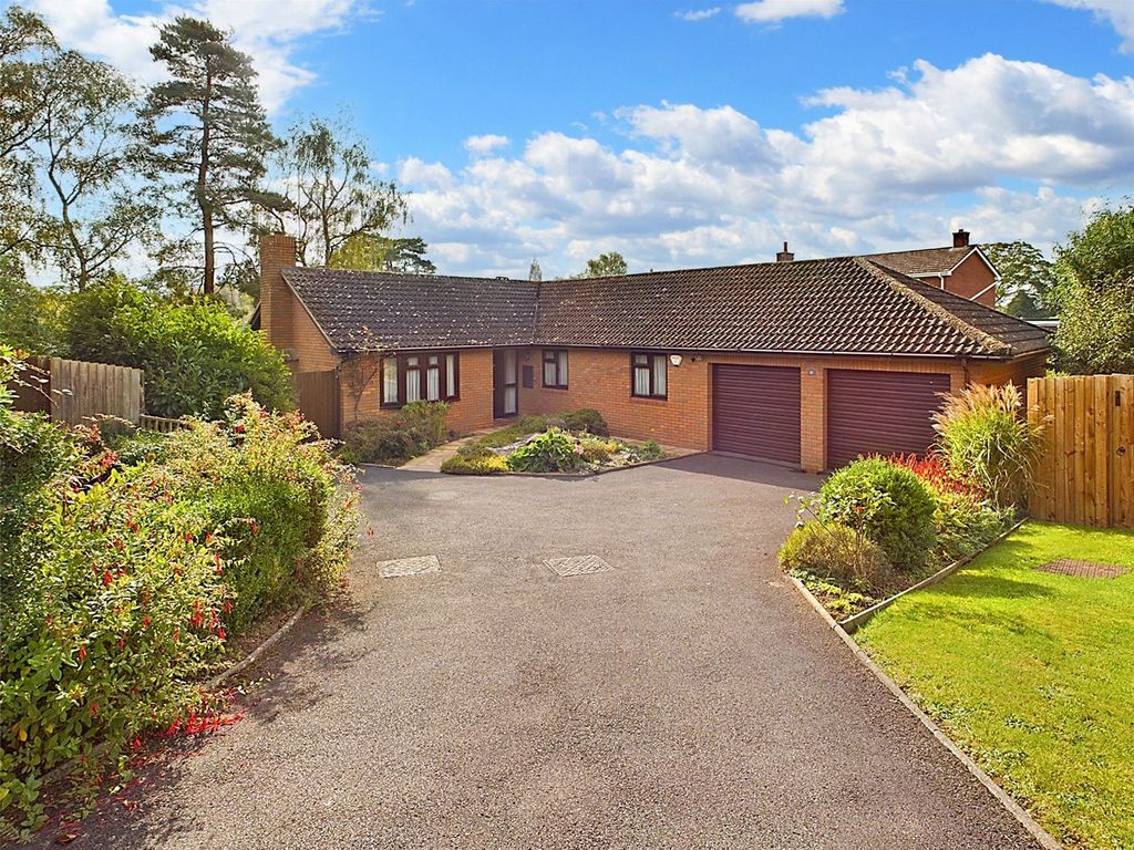 3 bed bungalow for sale in The Pippins, Wilton, Ross-On-Wye, Herefordshire HR9, £450,000