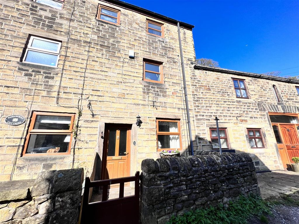 3 bed property to rent in Clough Lane, Oakworth, Keighley BD22, £825 pcm