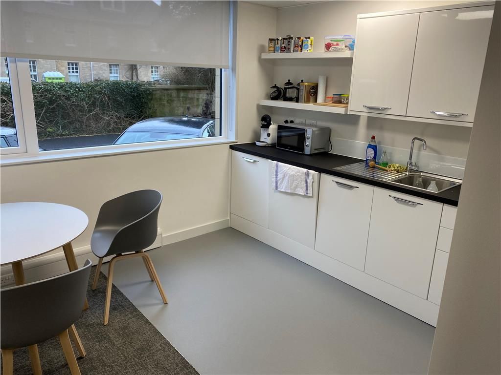 Office to let in Suite 2, St George's Lodge, Oldfield Road, Bath, Somerset BA2, £18,500 pa