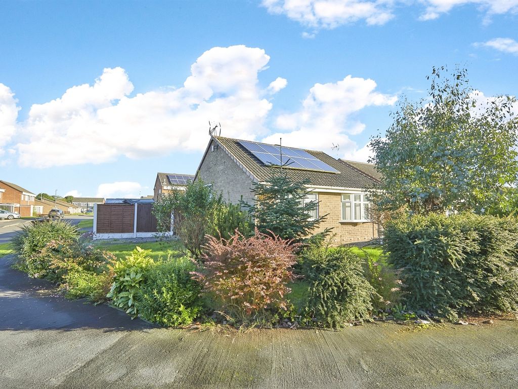 2 bed detached bungalow for sale in Gairloch Close, Stenson Fields, Derby DE24, £190,000