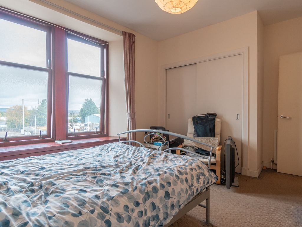 2 bed flat for sale in Love Street, Paisley PA3, £57,000