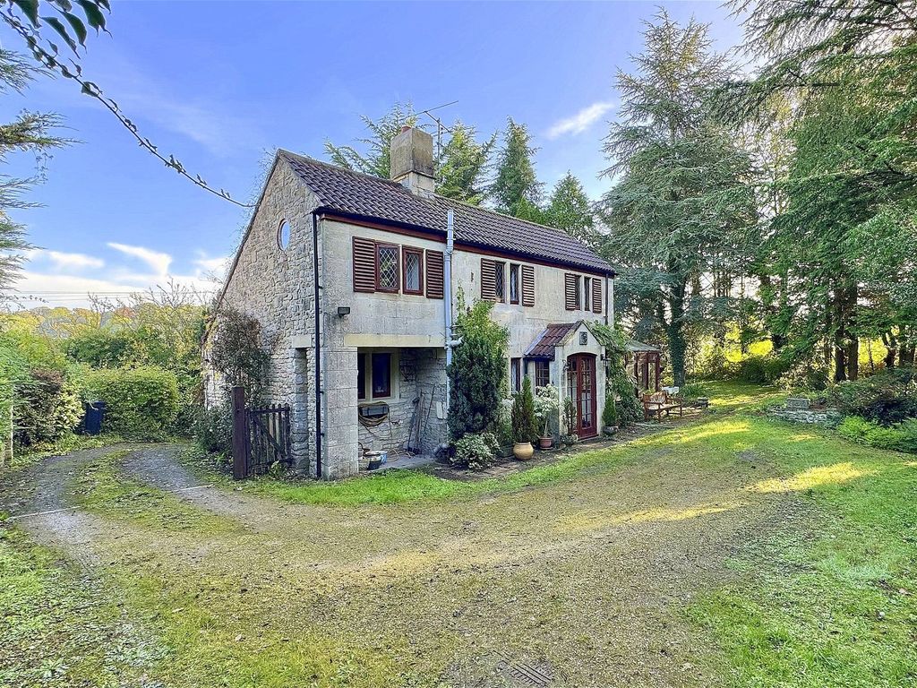 3 bed detached house for sale in Bristol Road, Corston, Bath BA2, £500,000