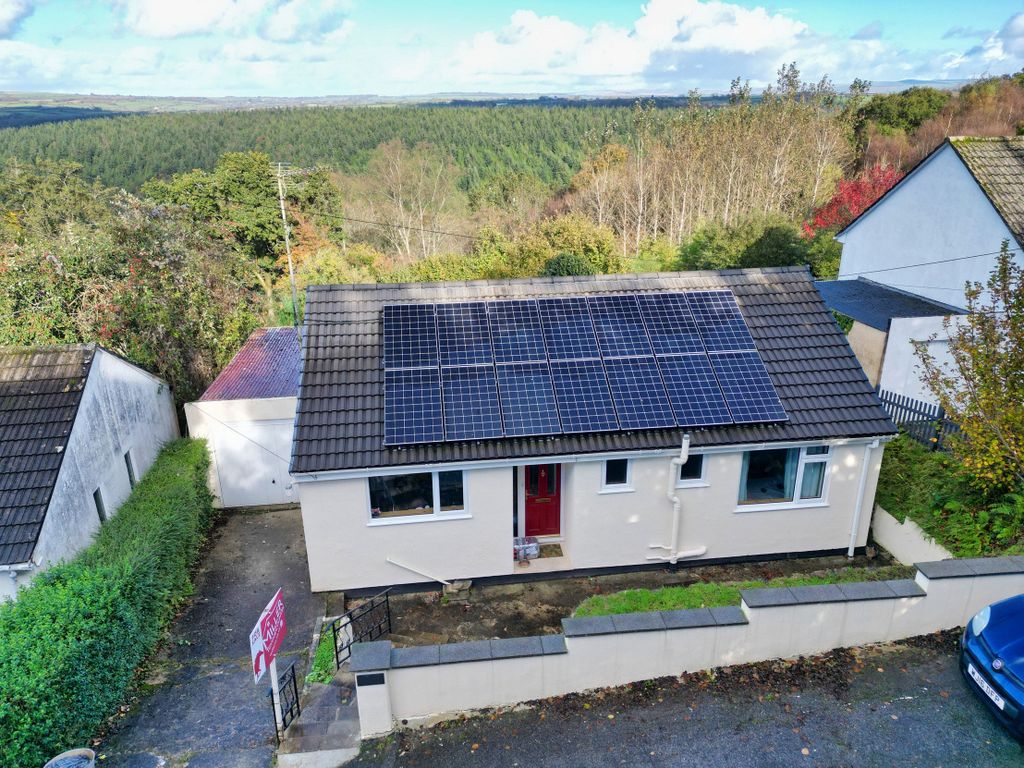 3 bed bungalow for sale in Chilsworthy, Gunnislake, Cornwall PL18, £399,950