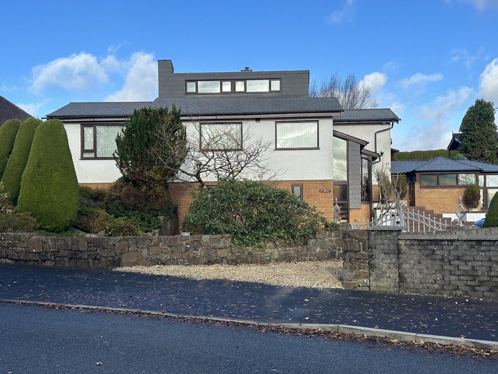 3 bed detached house for sale in New Road, Ystradowen, Swansea. SA9, £500,000