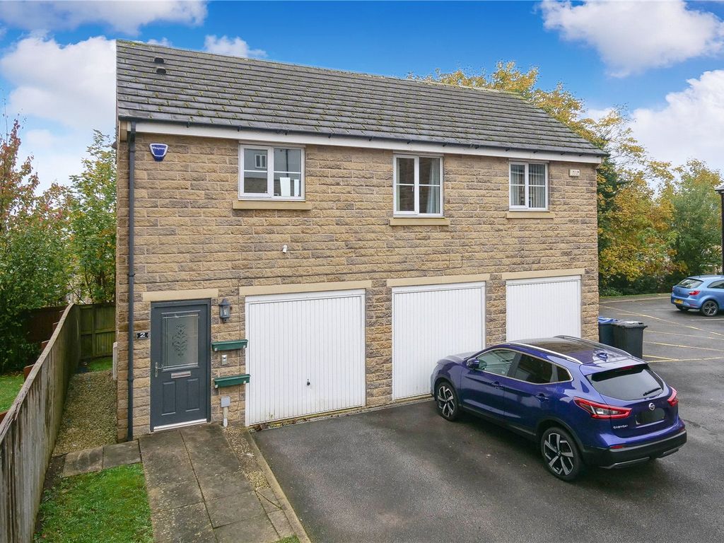 1 bed flat for sale in Longlands, Idle, Bradford, West Yorkshire BD10, £129,950