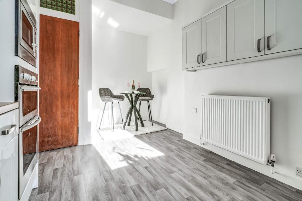 1 bed flat for sale in Armadale Street, Dennistoun G31, £154,950
