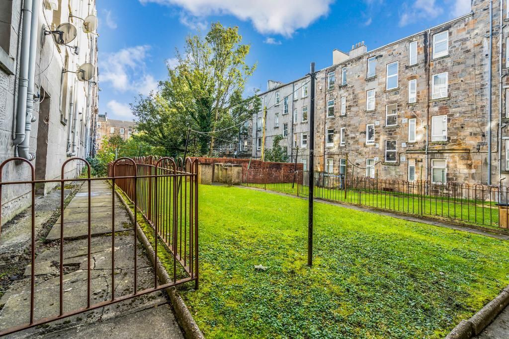 1 bed flat for sale in Armadale Street, Dennistoun G31, £154,950