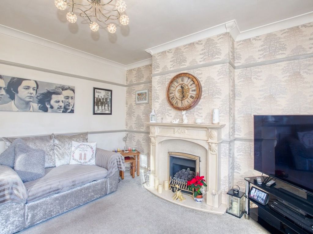 3 bed semi-detached house for sale in Burnham Road, Highbridge TA9, £285,000