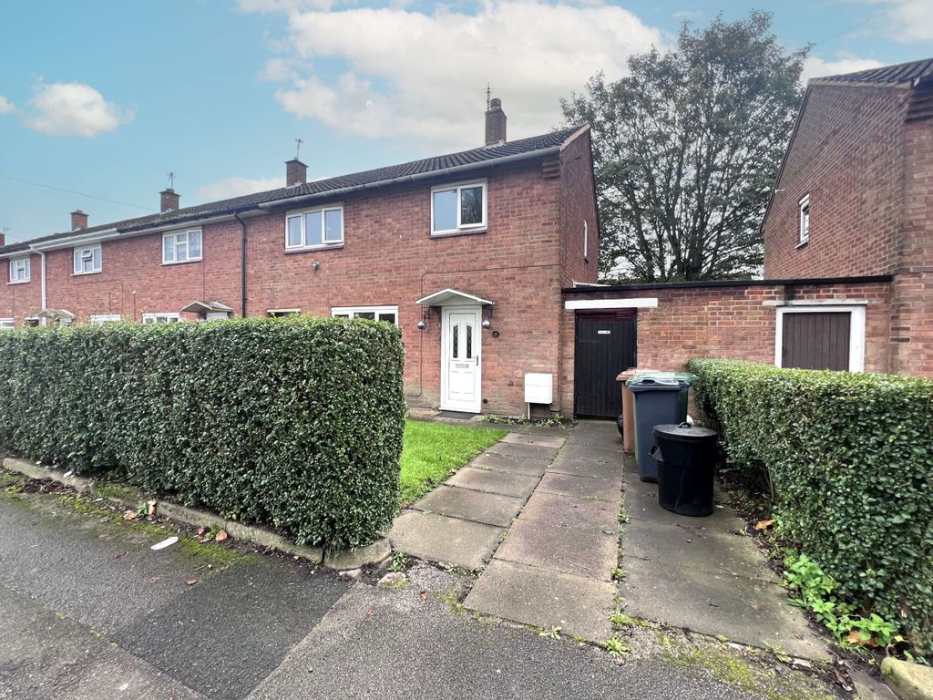 3 bed town house for sale in Rugeley Avenue, Willenhall WV12, £160,000