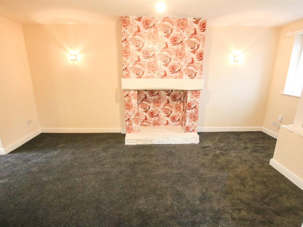 3 bed semi-detached house for sale in Waverley Avenue, Balby, Doncaster DN4, £125,000