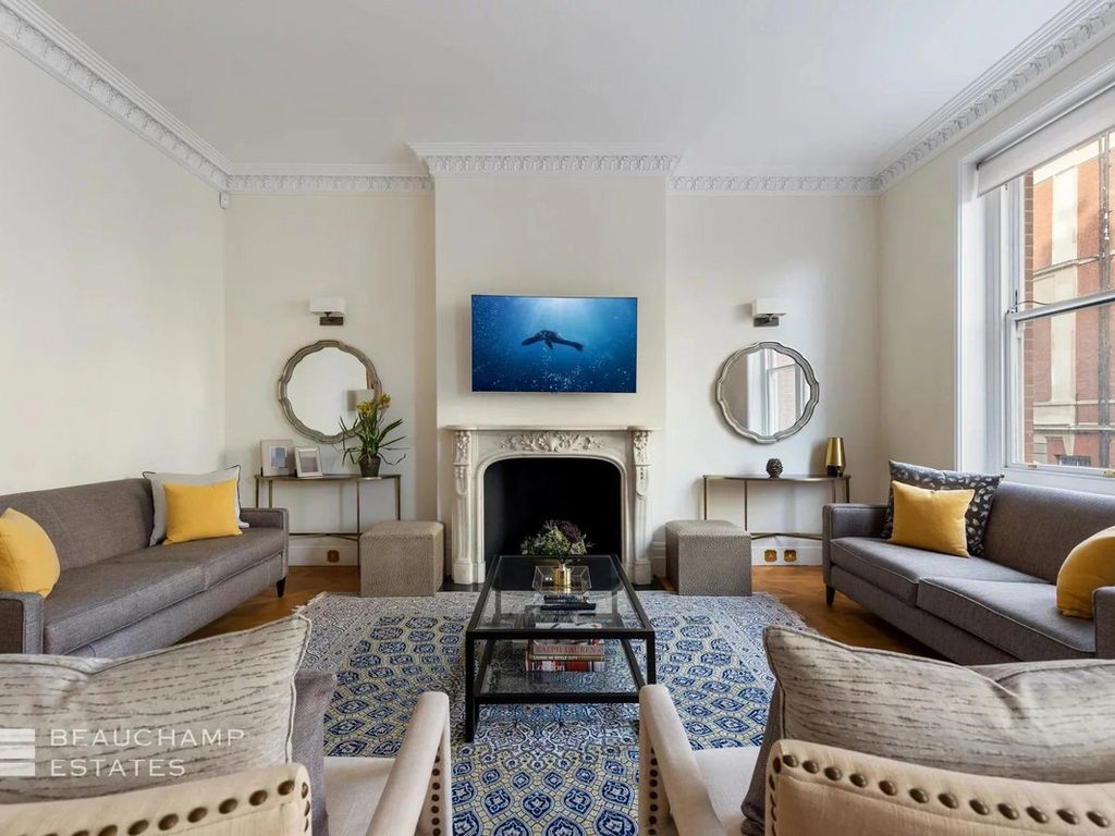 3 bed flat for sale in Rutland Court, Knightsbridge SW7, £7,950,000