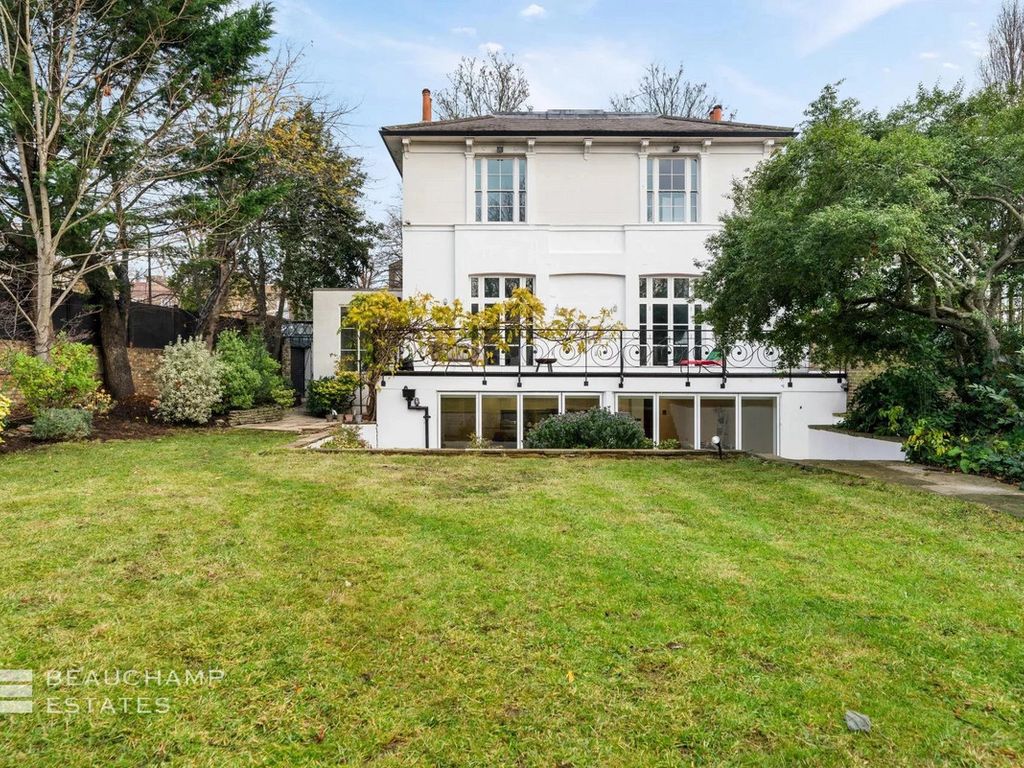 6 bed detached house to rent in 35, St John's Wood NW6, £17,333 pcm