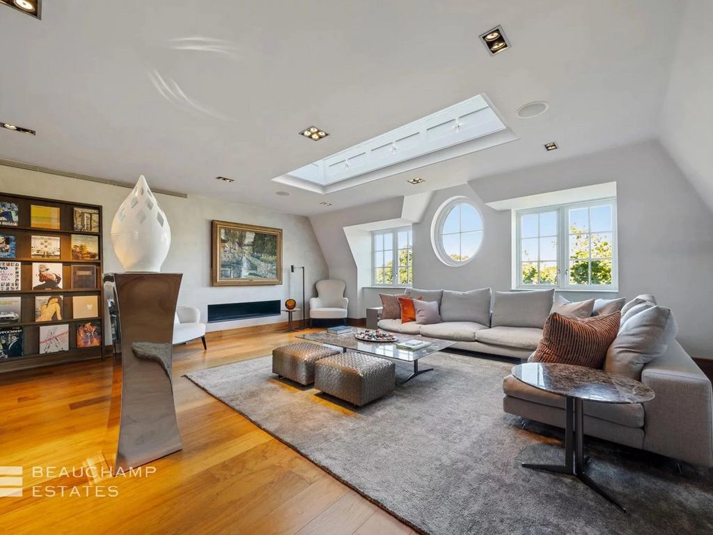4 bed penthouse for sale in 1 Palace Gate, Kensington W8, £6,950,000