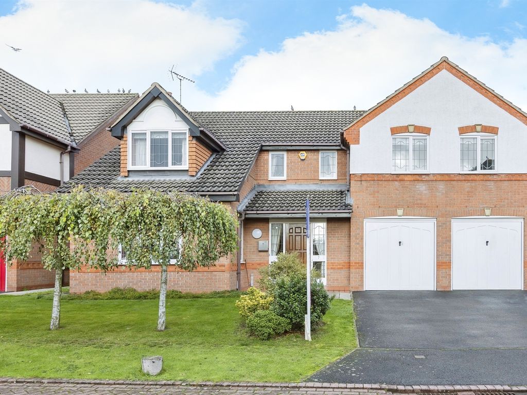 5 bed detached house for sale in Edgeley Close, Leicester LE3, £600,000