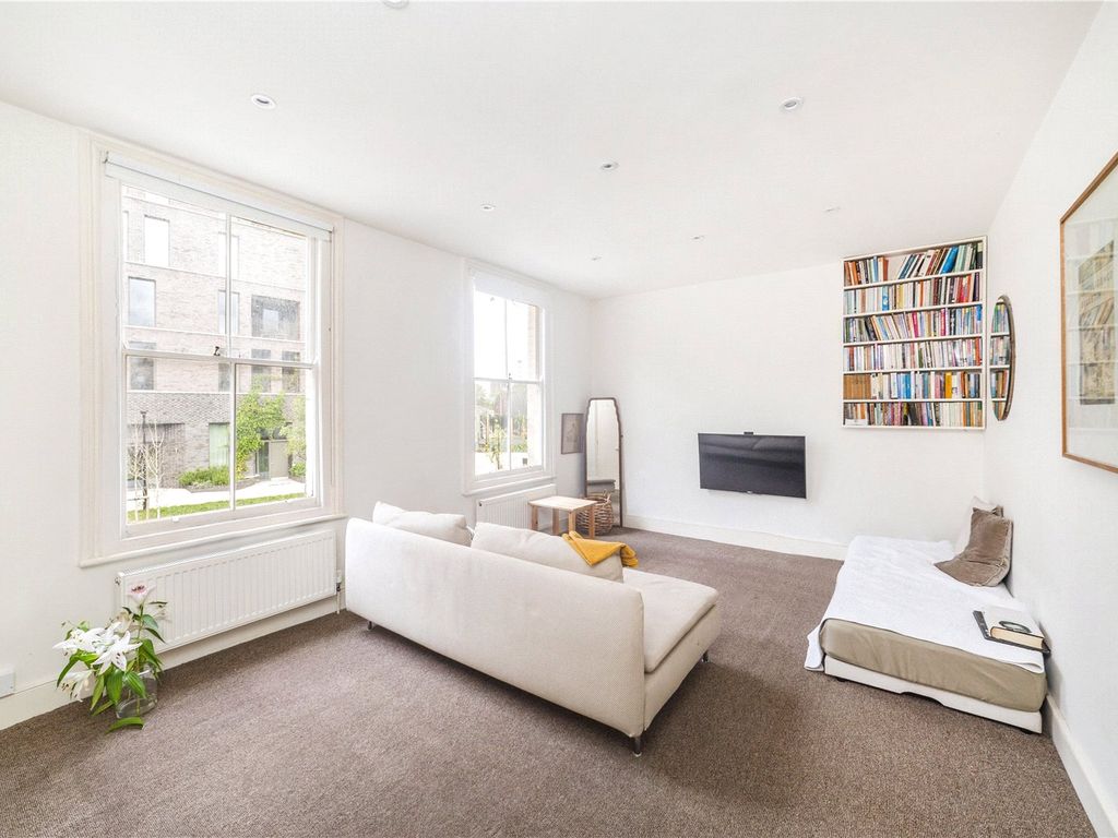 2 bed flat to rent in Agar Place, Camden NW1, £3,400 pcm