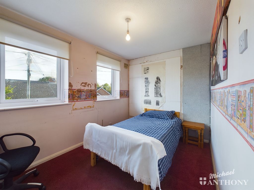 2 bed semi-detached house for sale in Belle Vue, Stone, Aylesbury, Buckinghamshire HP17, £310,000