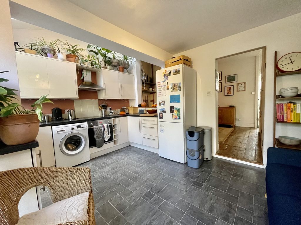 2 bed terraced house for sale in Cornwall Street, St.Thomas EX4, £270,000