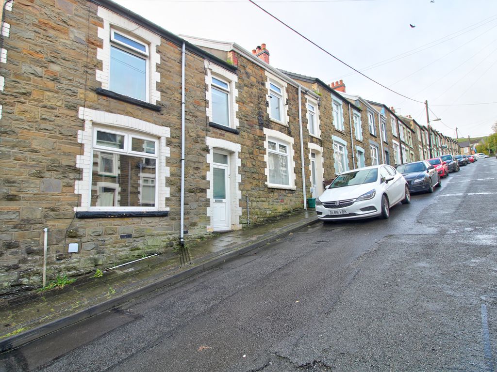 3 bed terraced house for sale in Greenfield Street, Pontlottyn, Bargoed CF81, £115,000