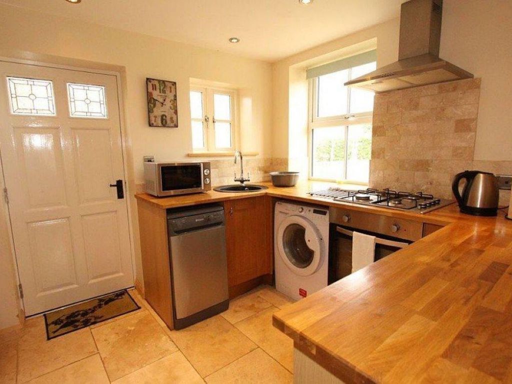 7 bed detached house for sale in Croft Lane, Croft, Skegness PE24, £600,000