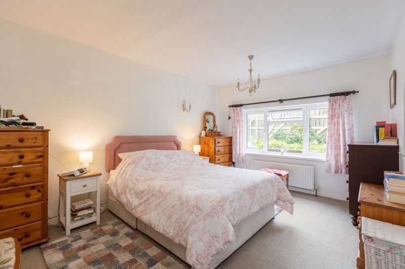 3 bed detached bungalow for sale in Peaslands Lane, Thornton Le Dale, Pickering YO18, £350,000