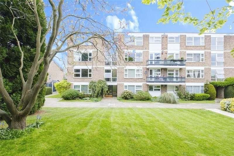 1 bed flat for sale in Woburn, Clivedon Court, London W13, £325,000