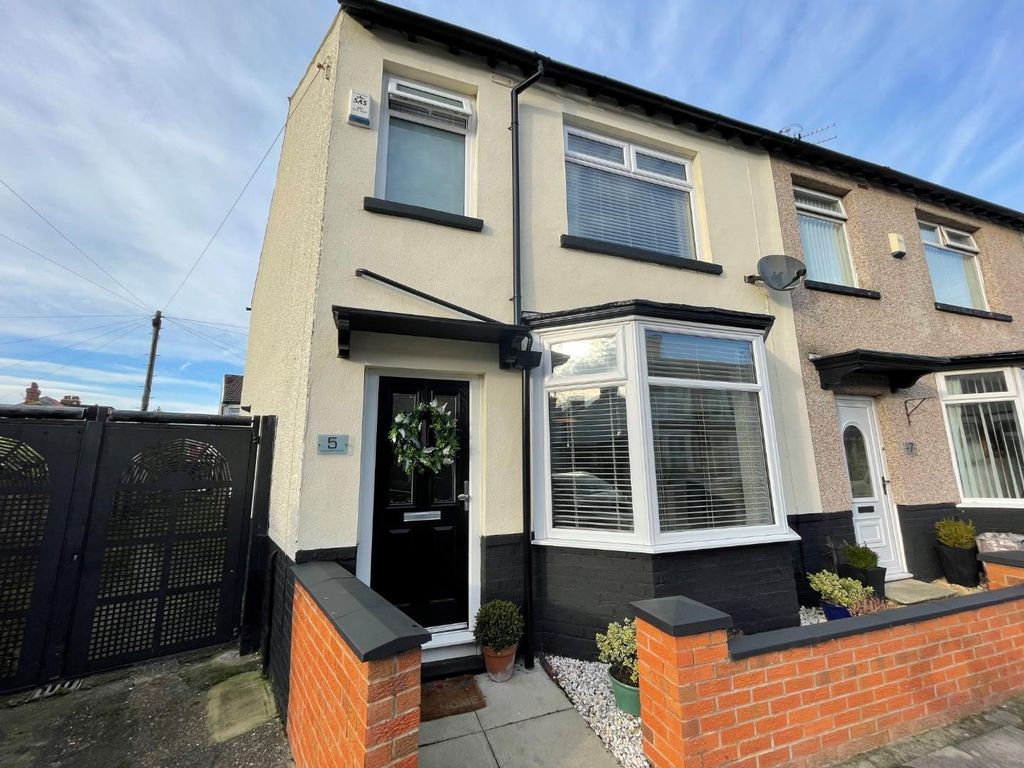 3 bed end terrace house for sale in Kingswood Avenue, Waterloo, Liverpool L22, £200,000