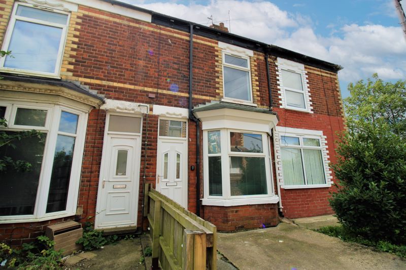2 bed terraced house to rent in Clarence Avenue, Hull HU9, £575 pcm