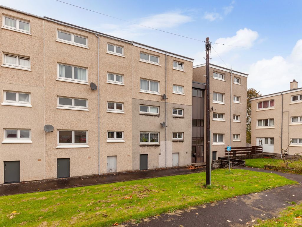 2 bed maisonette for sale in Golfdrum Street, Dunfermline KY12, £81,000