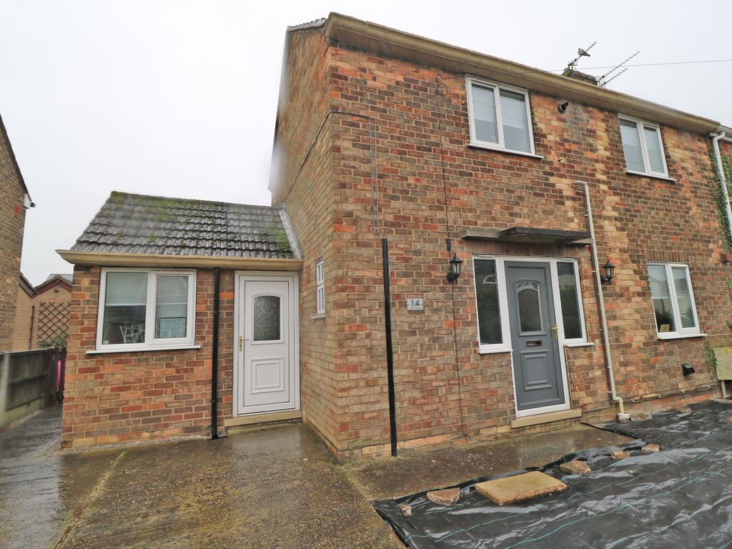 2 bed semi-detached house for sale in Carrhouse Road, Belton, Doncaster DN9, £195,000