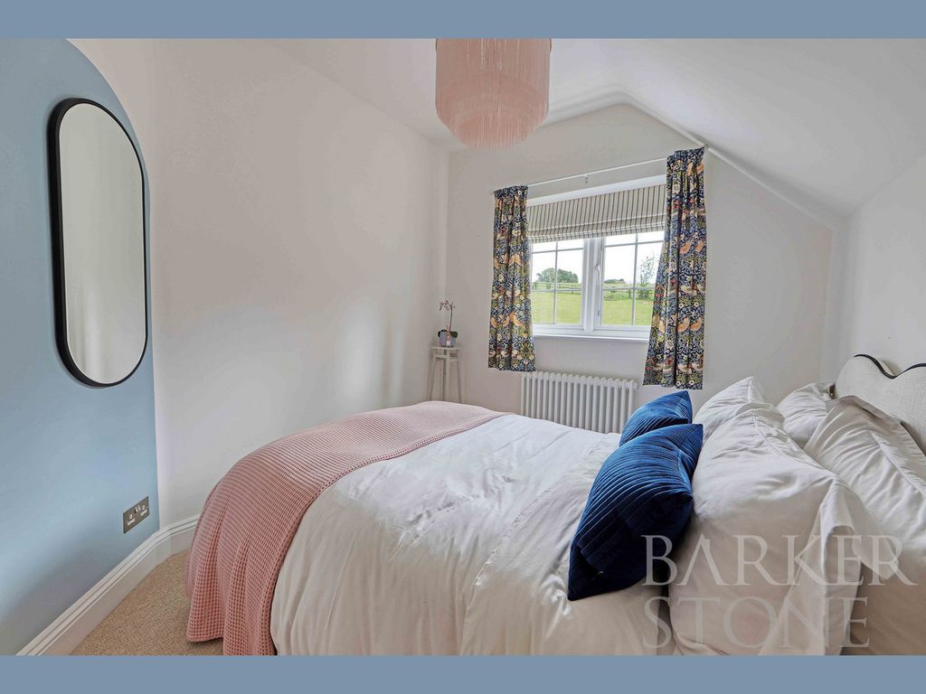 3 bed semi-detached house for sale in Dean Lane, Cookham Dean SL6, £695,000