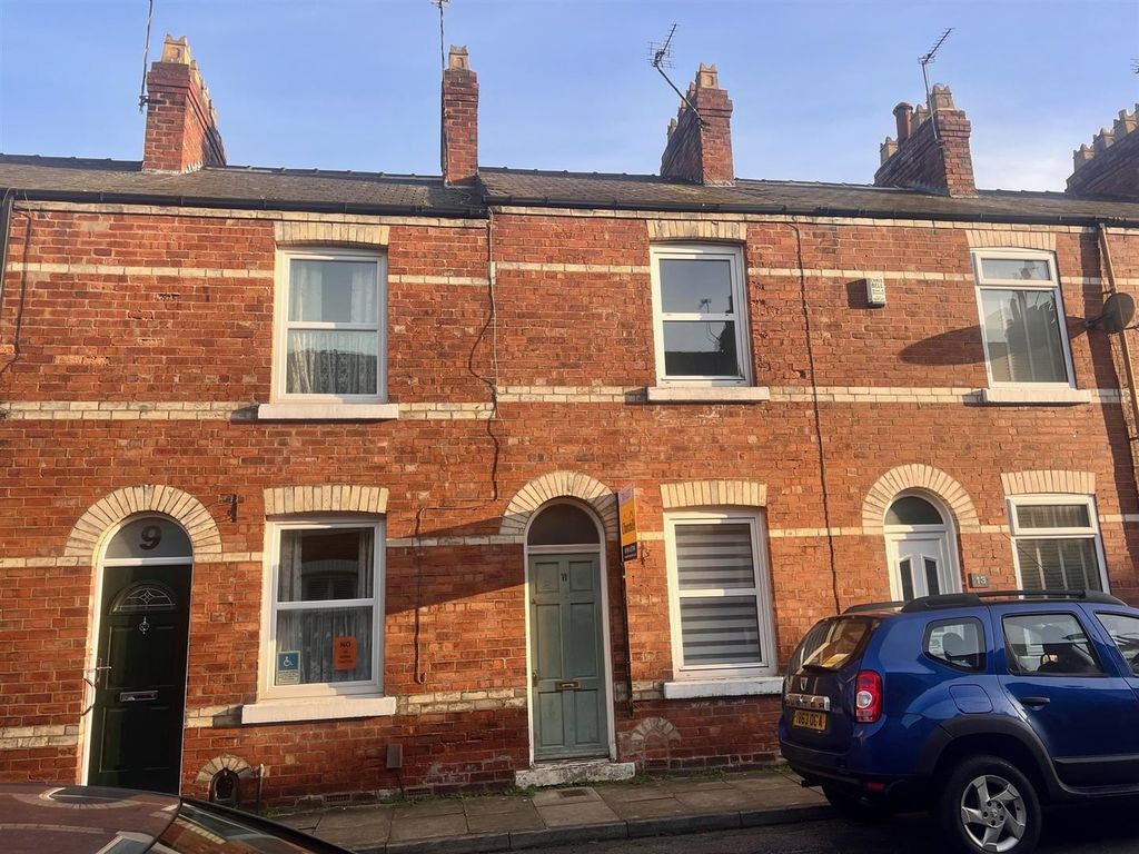 2 bed terraced house to rent in Rosslyn Street, York YO30, £995 pcm