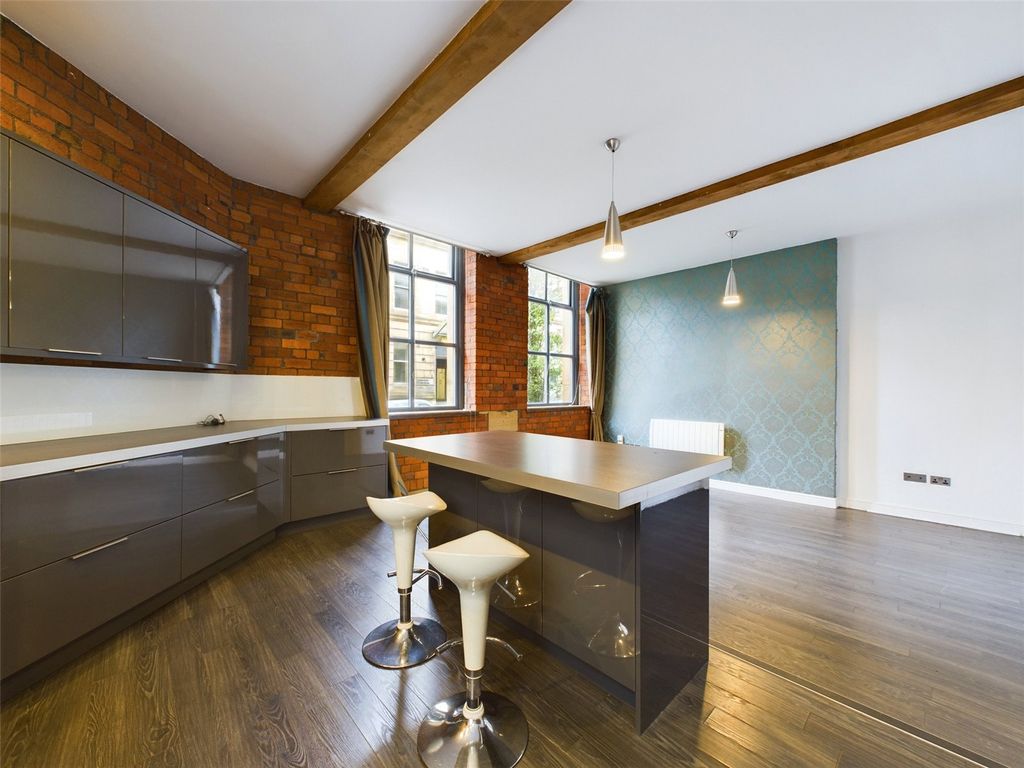 2 bed flat for sale in Peckover Street, Bradford, West Yorkshire BD1, £90,000