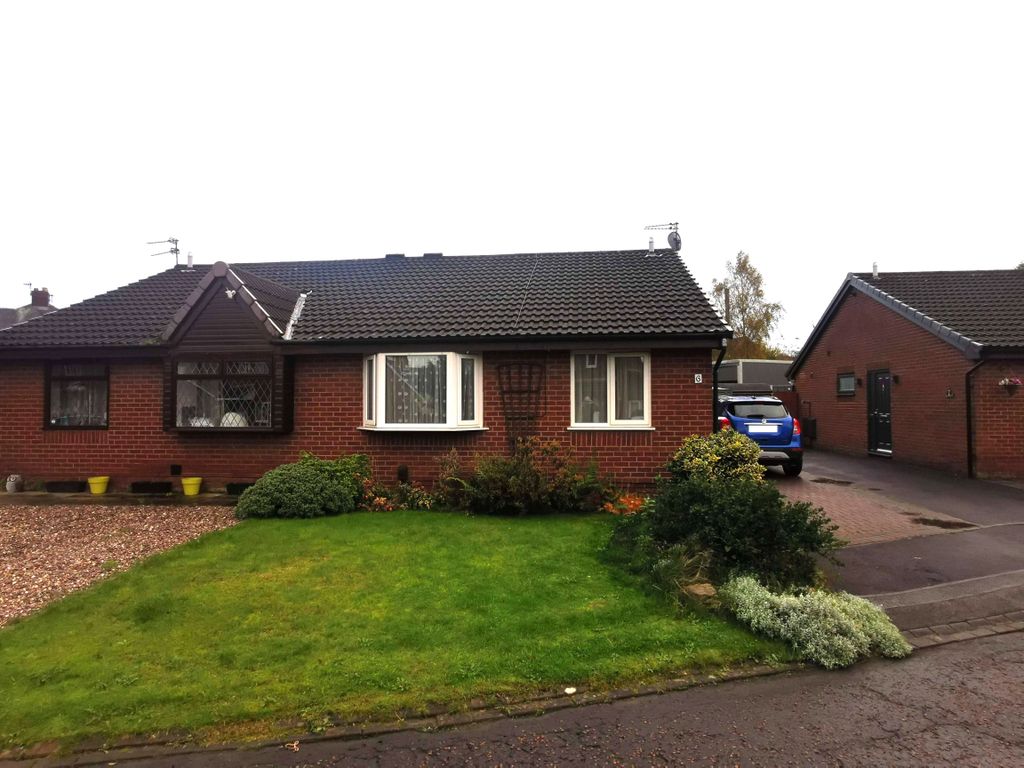 1 bed bungalow for sale in Melton Place, Leyland PR25, £165,000